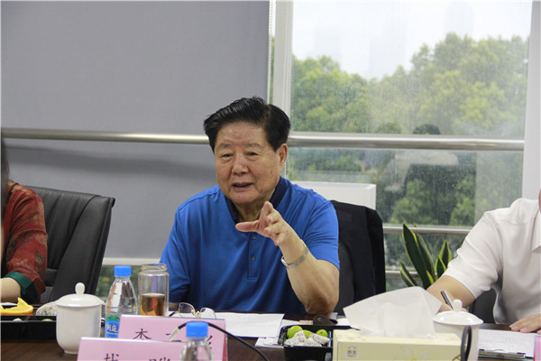 李子彬會長帶隊赴江蘇風云科技調研2_副本.jpg